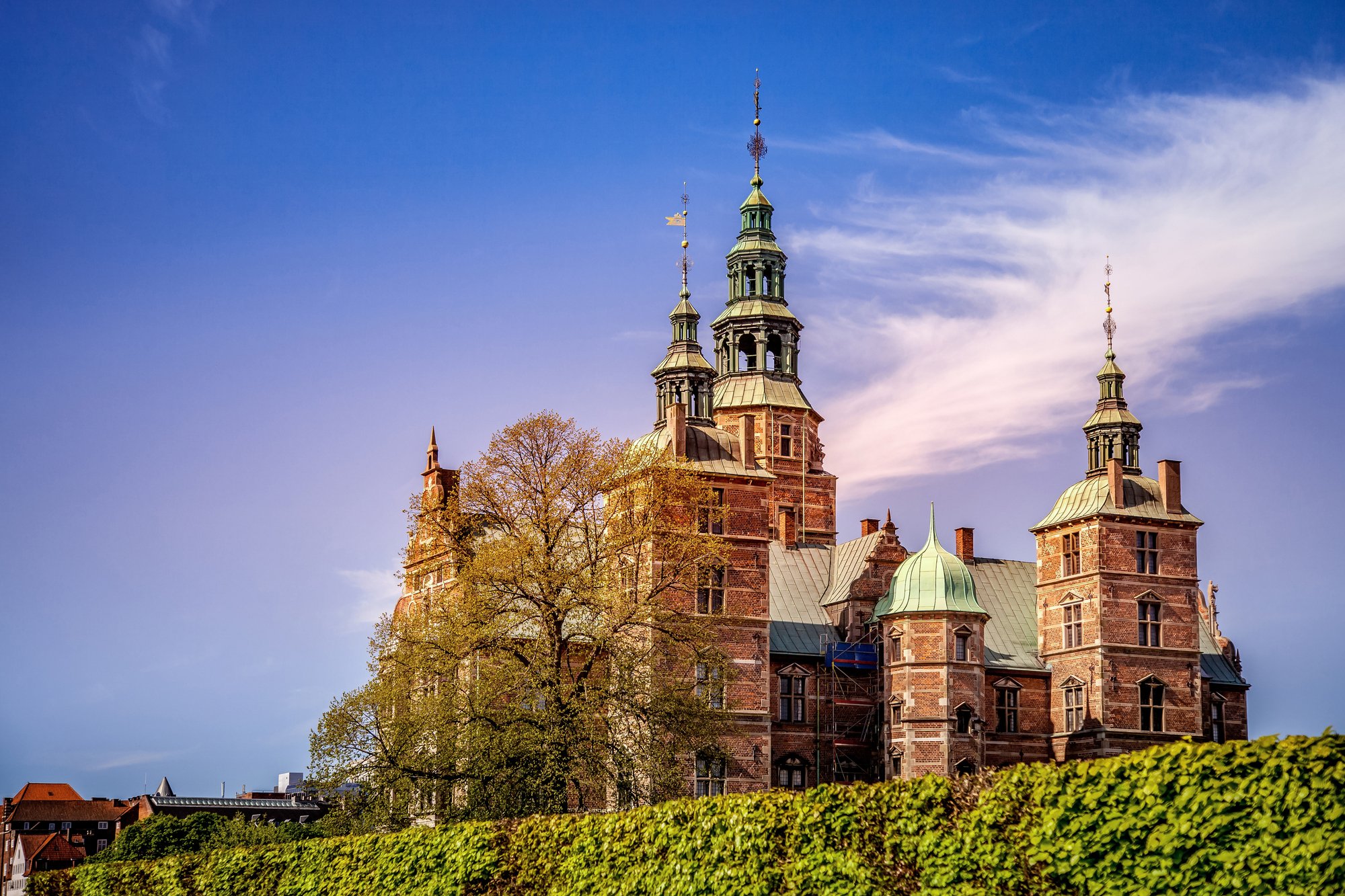 beautiful-palace-on-green-hill-against-blue-sky-c-2024-11-17-06-32-06-utc-1-1